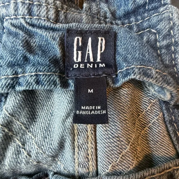 GAP Denim Overalls Womens Size Medium Light Wash Classic Adjustable Straps - Picture 4 of 4